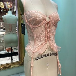 FLIRT DEMI LACE